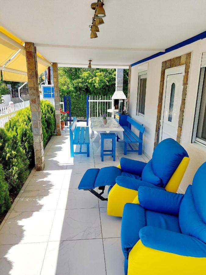 Villa Blue House Nea Kallikrateia Exterior photo