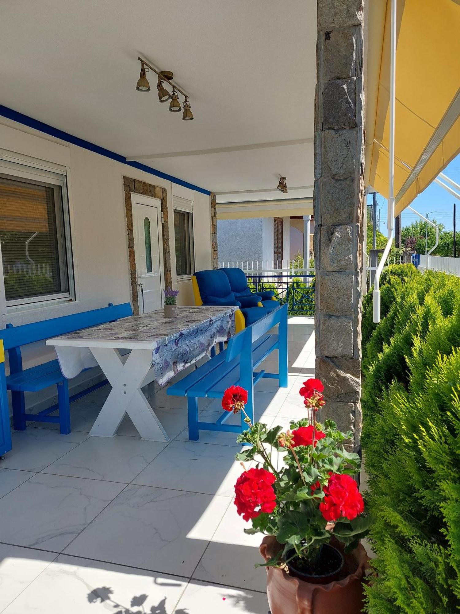 Villa Blue House Nea Kallikrateia Exterior photo